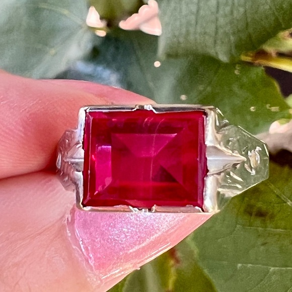 VINTAGE ART DECO 14K WHITE GOLD EMERALD CUT SYNTHETIC RUBY RING UNISEX MEN WOMAN - Picture 14 of 16